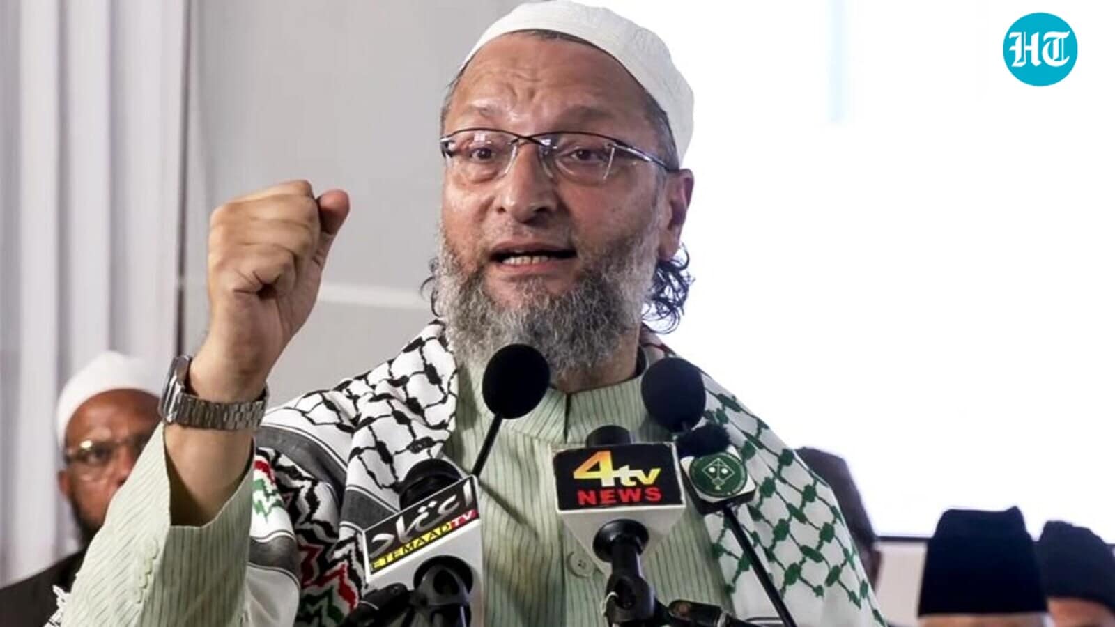 AIMIM chief and Hyderabad MP Asaduddin Owaisi AN 1758873788074 1758873798139