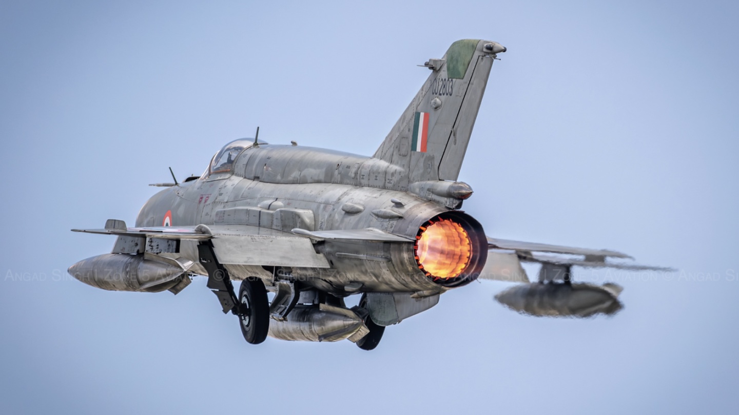 INDIAN MIG 21 BISON QSObmP