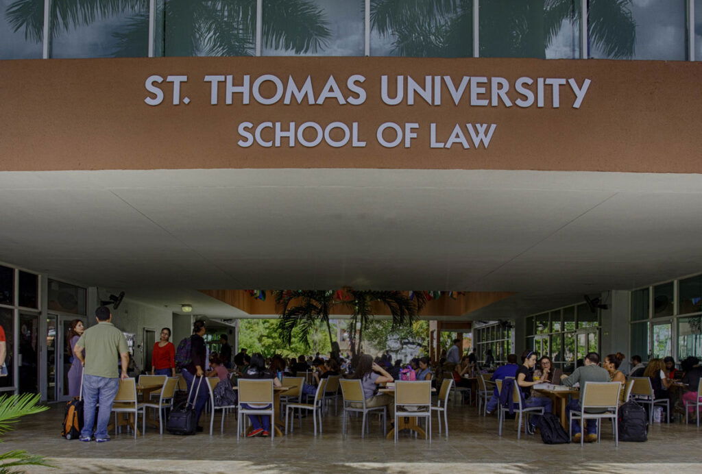 Visit St Thomas Law Miami 1024x692 nSeVYY