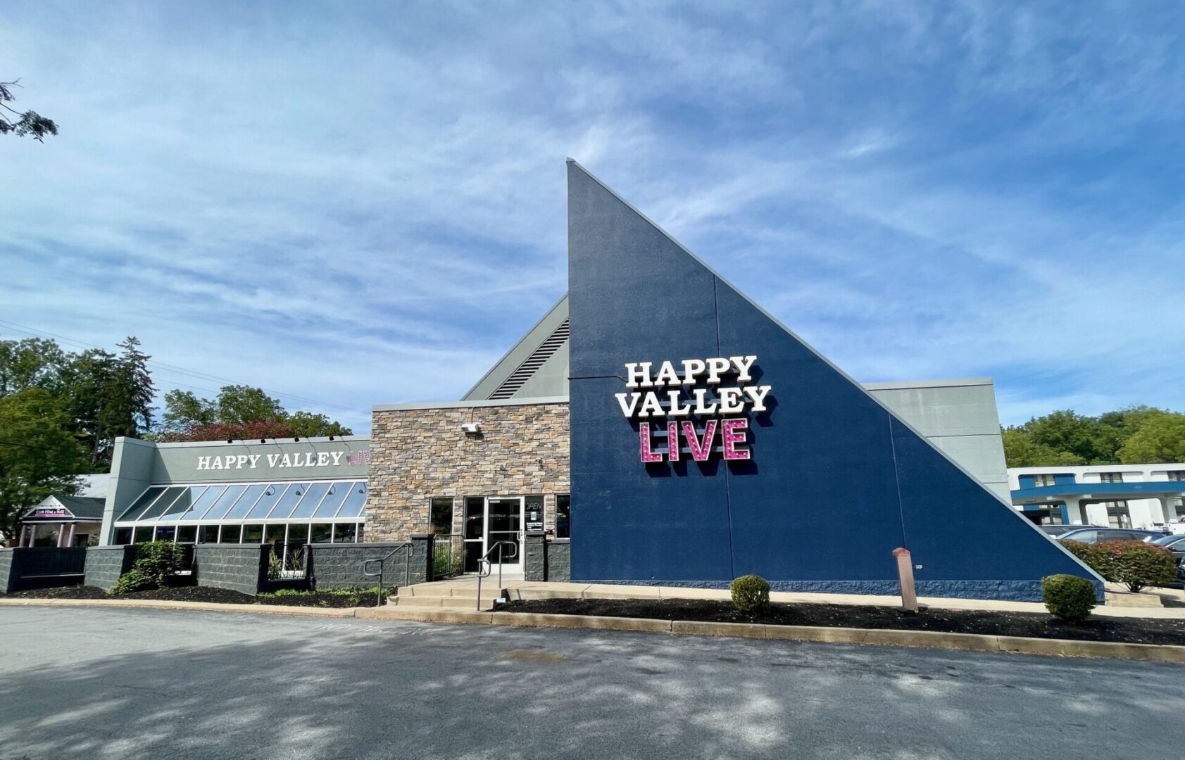 happy valley live 2 scaled qkVfVL