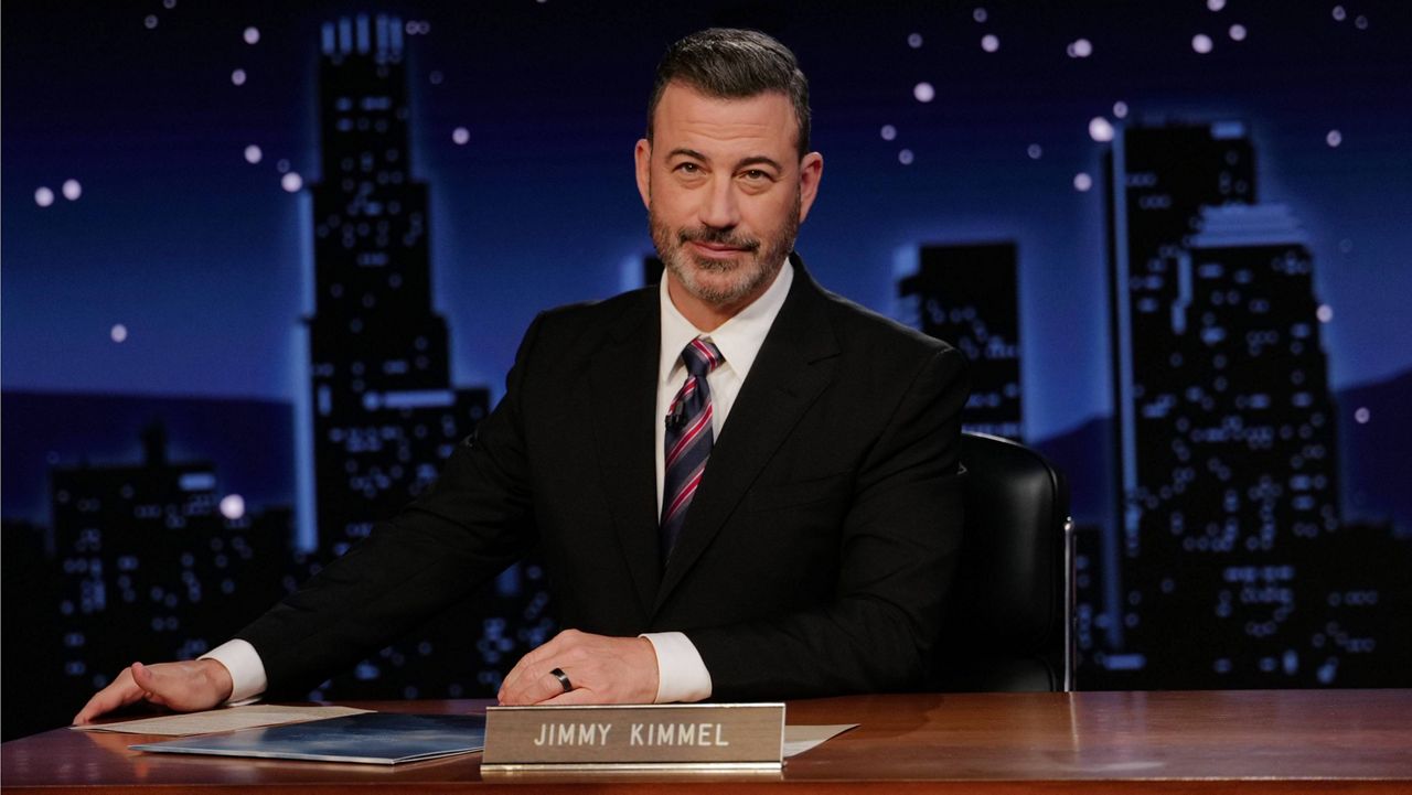 jimmy kimmel AP 25267156195905 NAT 0926 pEyYAr