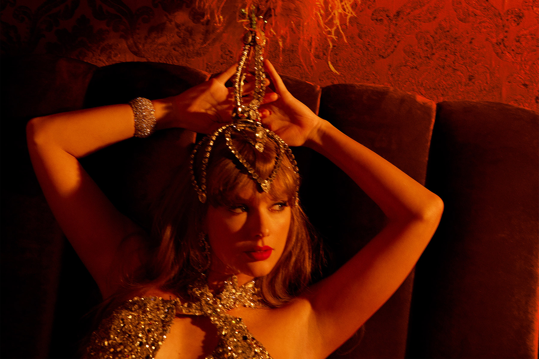 05 taylor swift life of a showgirl pr billboard 1800 HuQ9oM
