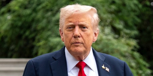 Black government workers look for jobs in other sectors as shutdown continues 20 1761823640039 tdy news 7a gabe trump nuclear weapons 251030 1920x1080 sj7tdb