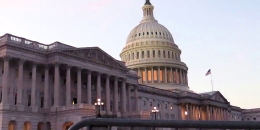 Black government workers look for jobs in other sectors as shutdown continues 19 1761824347386 tdy news 7a nobles shutdown impacts 251030 1920x1080 tvkpbs