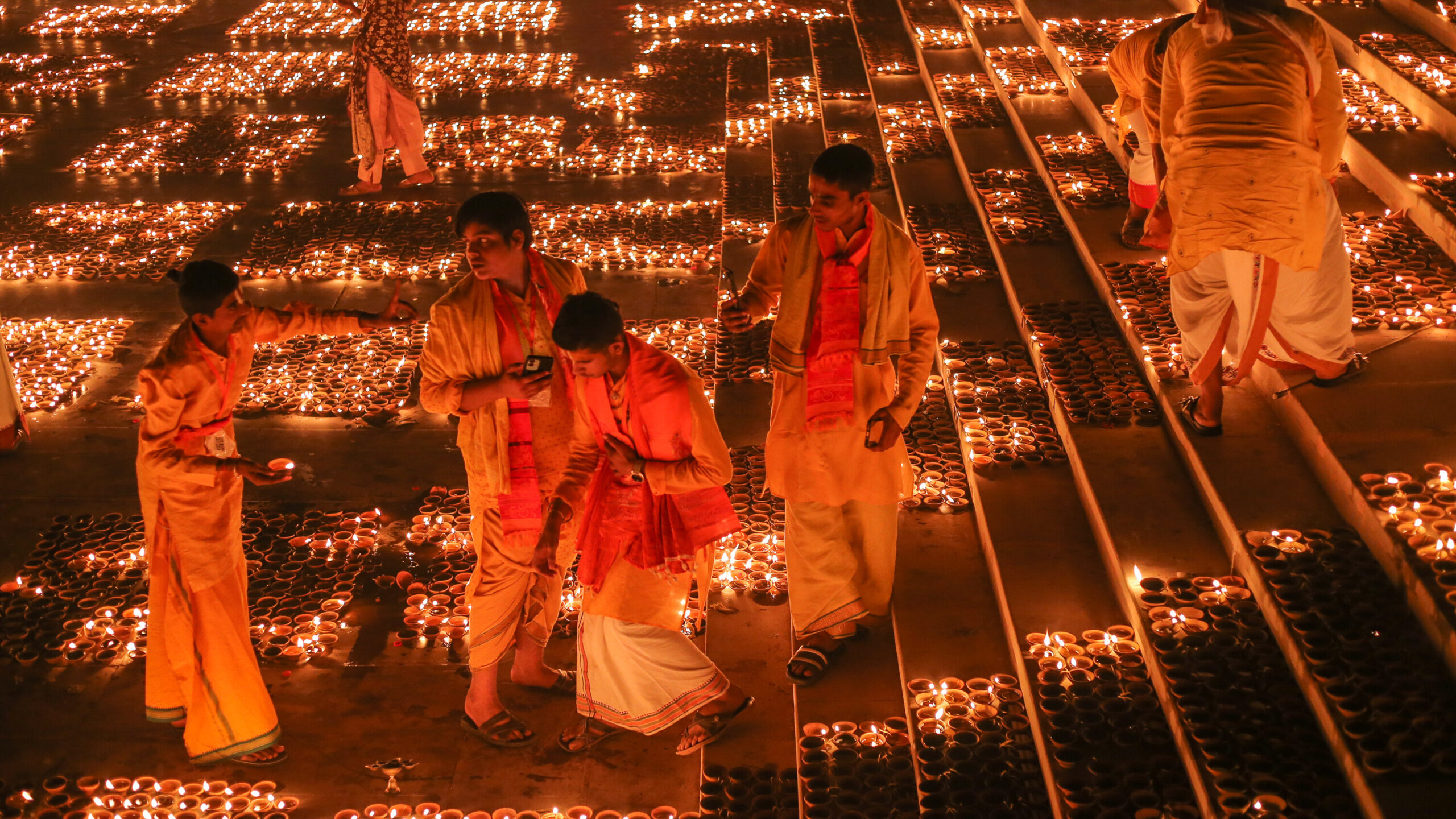 20xp diwali 01 kfzm videoSixteenByNine3000 gi9T7R scaled