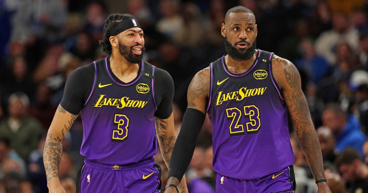 251023 anthony davis lebron james mn 1505 407775 cgHjoj