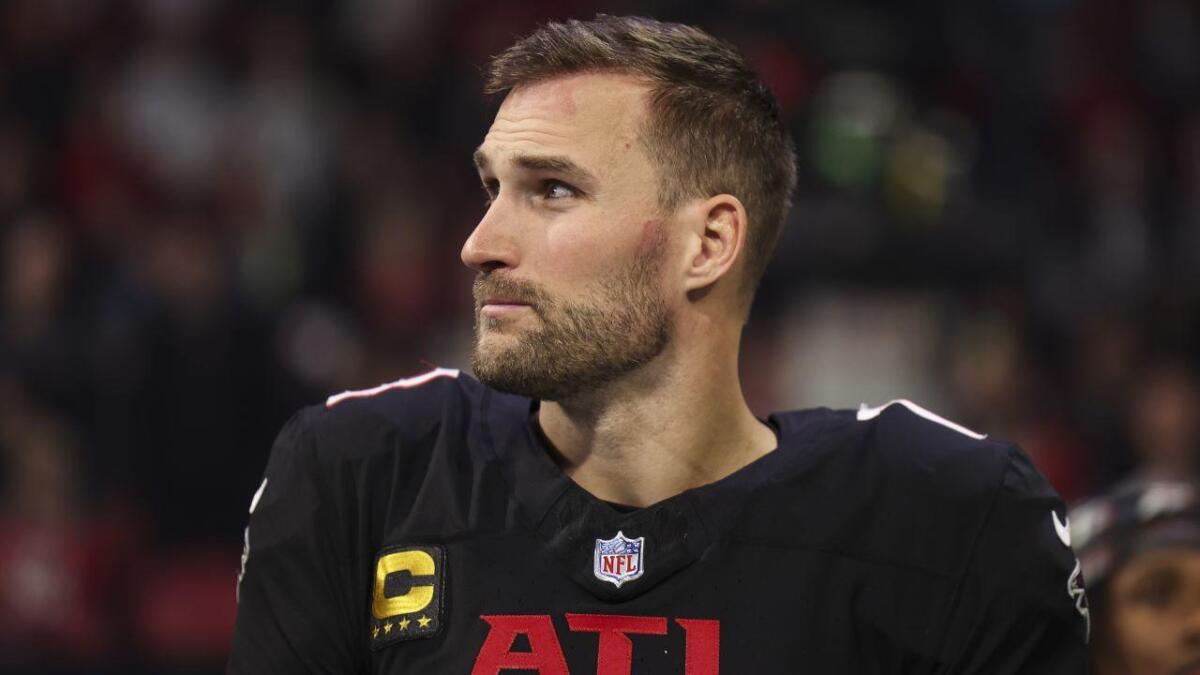 324 kirk cousins GUhSrm