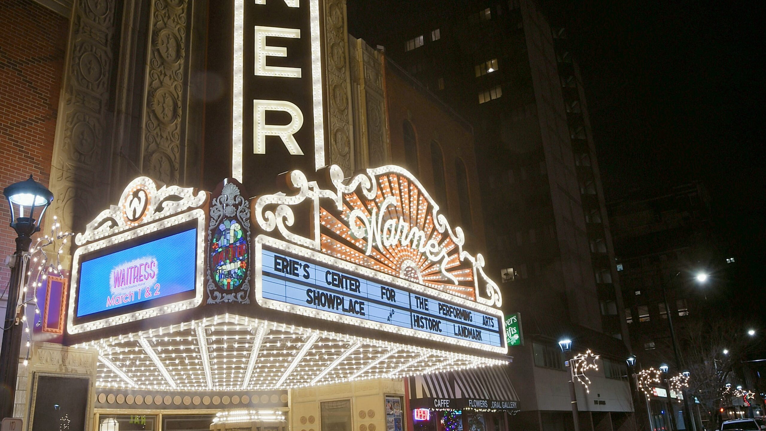 43f03f19 ca79 4d9b b934 09731846cb26 p1WarnerMarquee120621 2T0B8U scaled