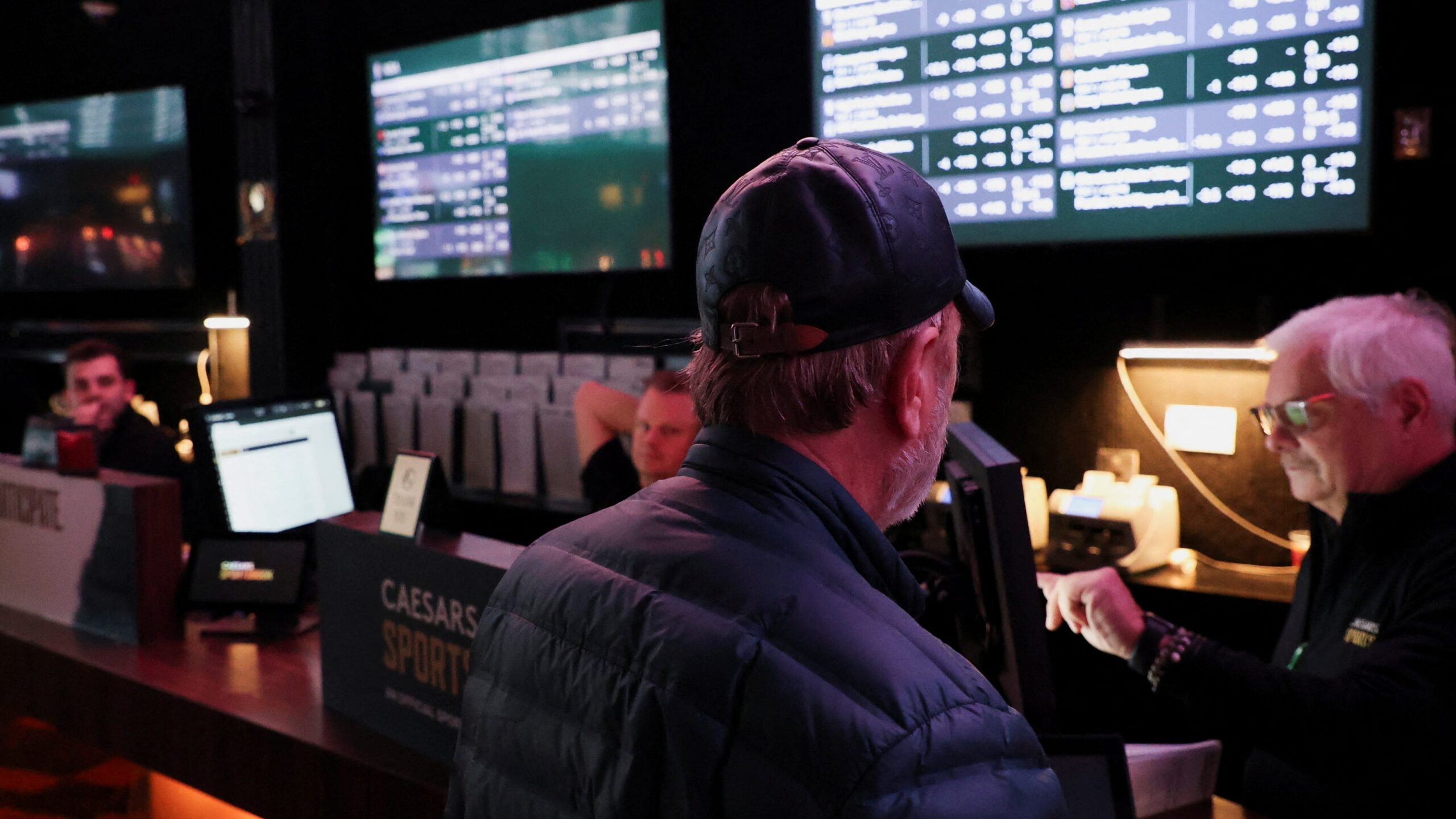 85948262007 20240209 t 002747 z 1853612077 rc 2 yx 5 ai 7 ev 3 rtrmadp 3 footballnflsuperbowlbetting 9uo479 scaled
