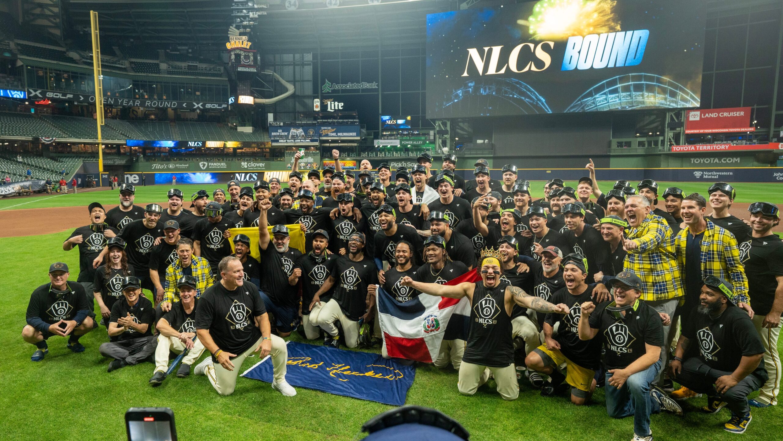 86656121007 brewers 11 33 4teTQJ scaled