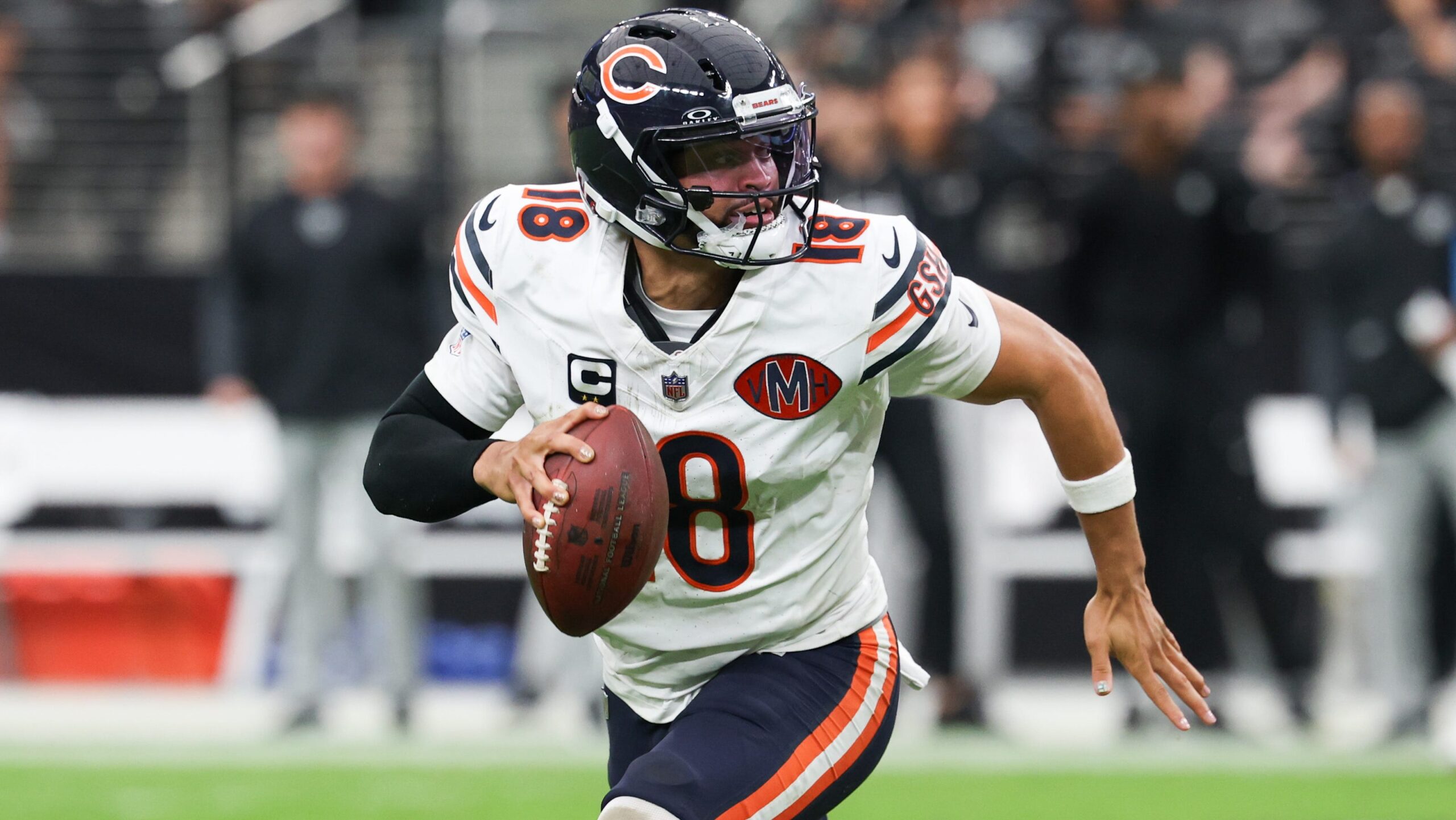 86696304007 caleb williams bears 101425 8oZJF5 scaled