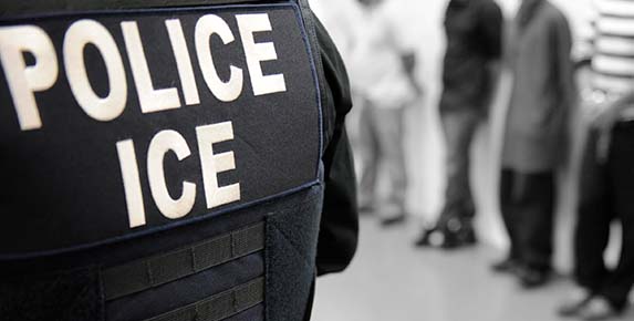 ICE Immigration Raid Scene NfdfI2