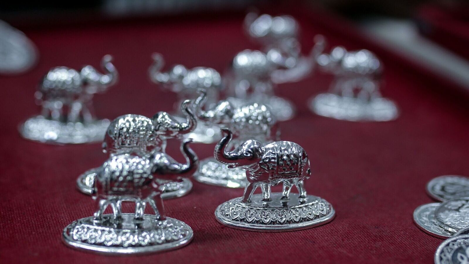 INDIA DHANTERAS 51 1760762397439 1760925576900 VW6ivT