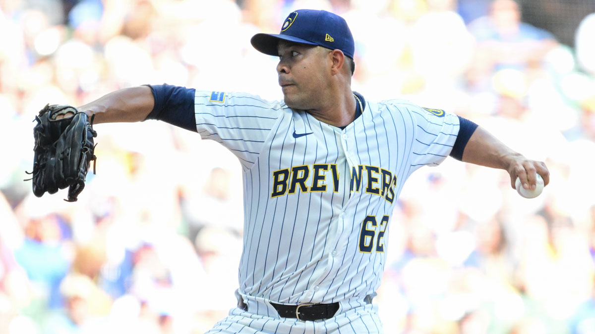 Jose Quintana of the Milwaukee Brewers 15WBL9