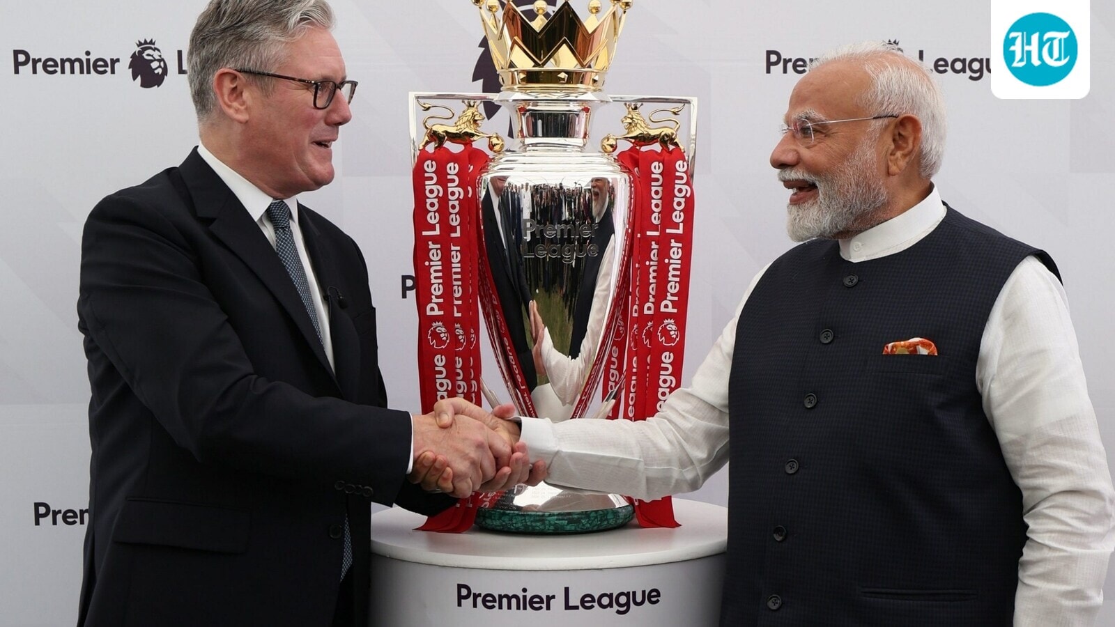 Modi and Starmer shake hands 1753417888307 1753417888576 1759667322315 rW6v3E