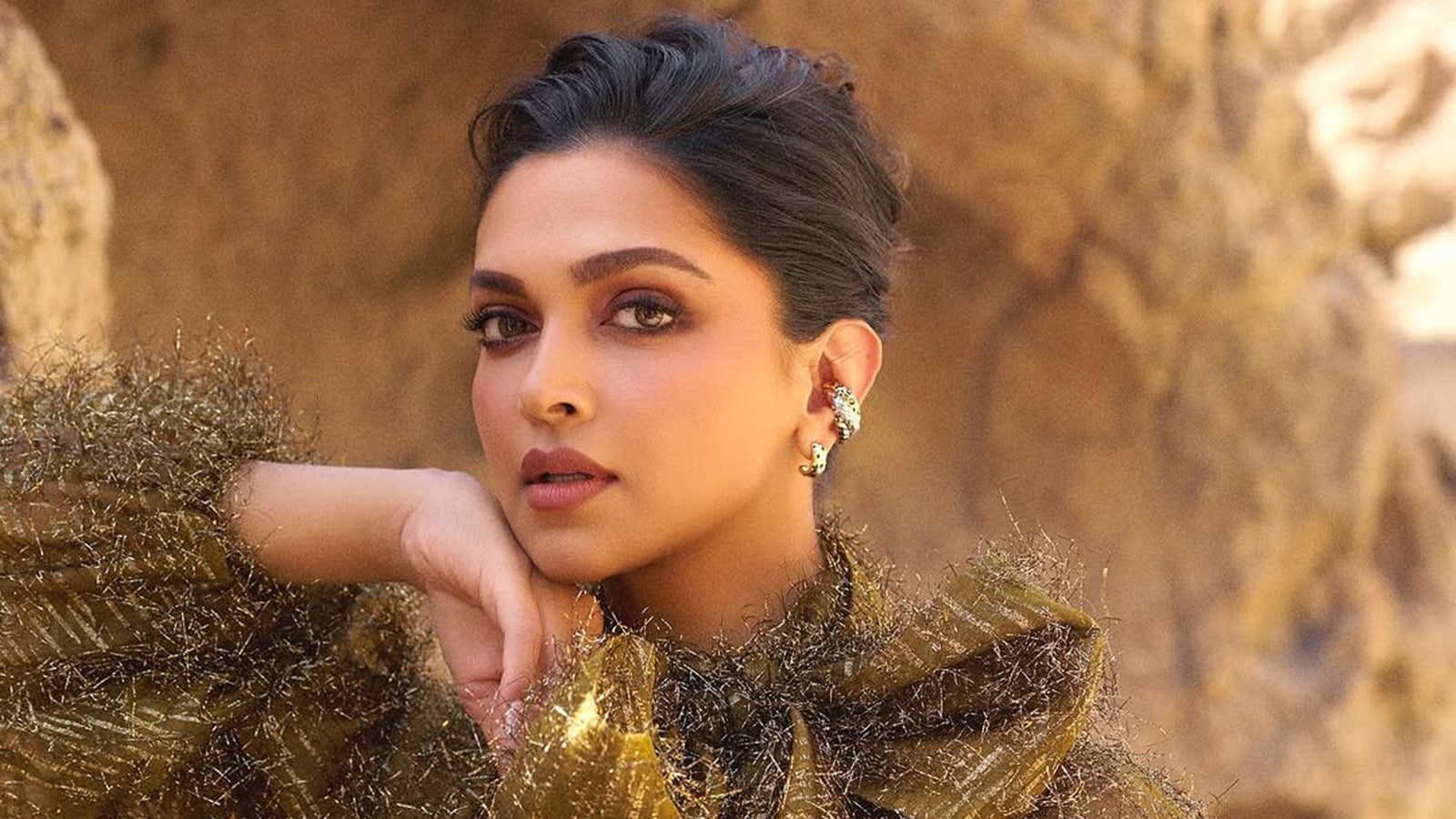 deepika padukone forbes MO1Yut