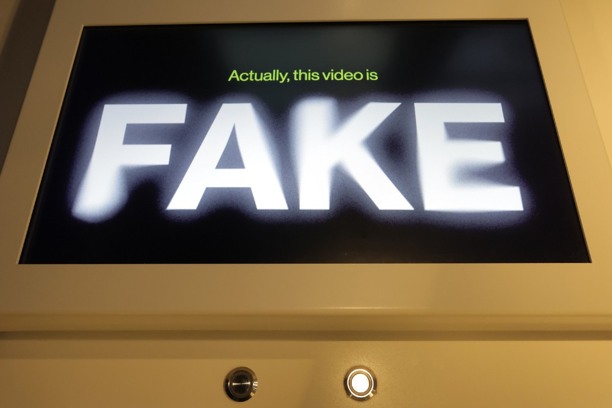fake video hJs20X
