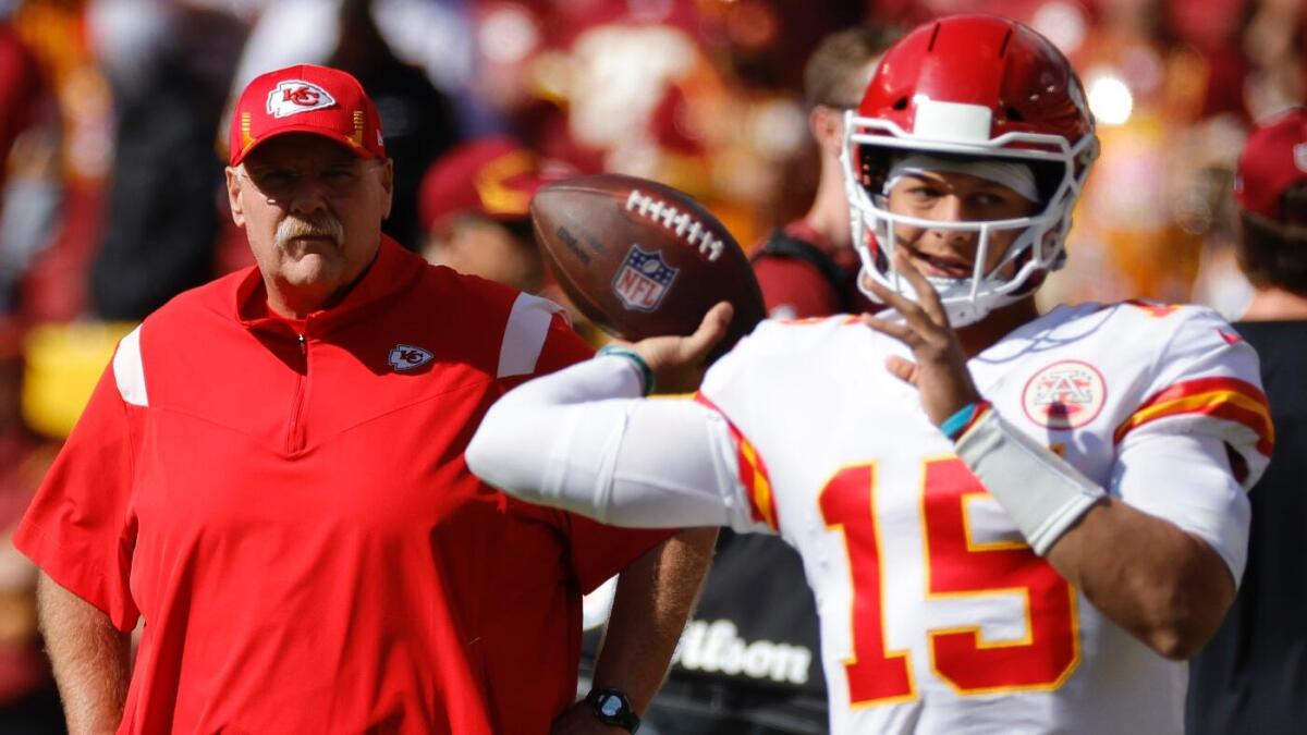 patrick mahomes andy reid imagn images jvzzR7