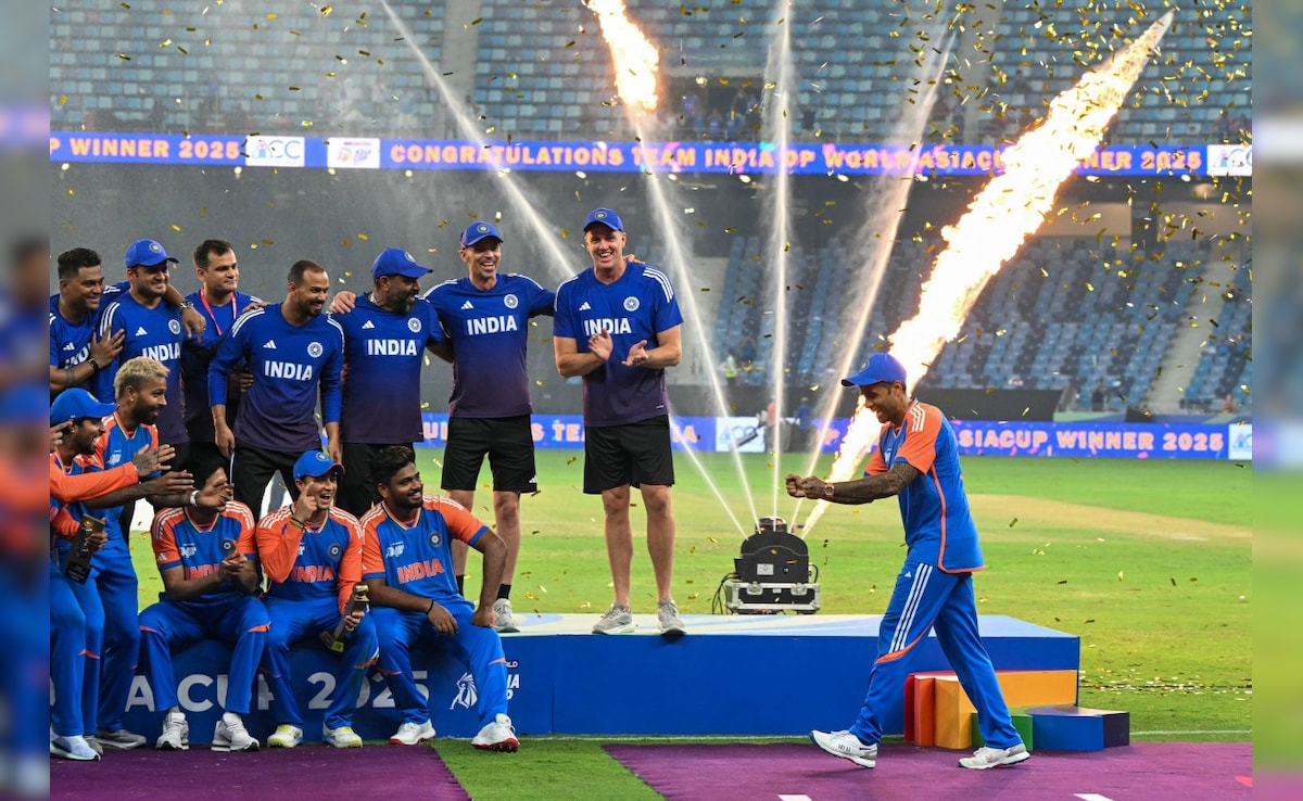 rnimsht4 asia cup trophy afp 625x300 29 September 25 PomEg5