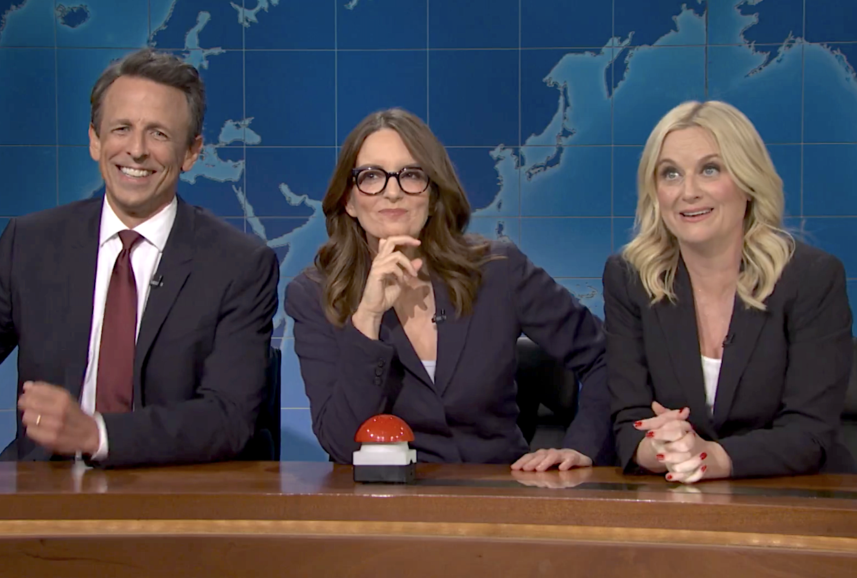 snl amy poehler tina fey seth meyers weekend update jNN9LX